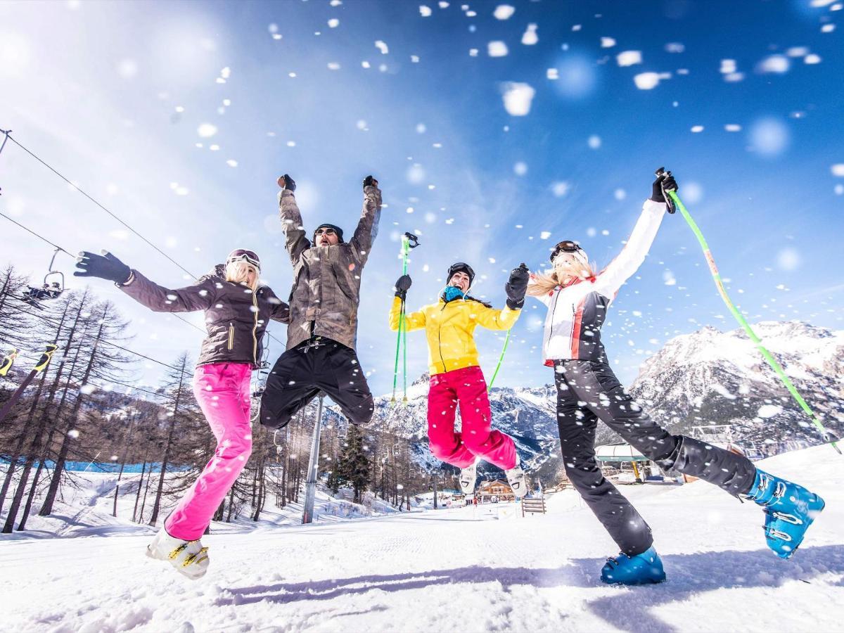 Shiga Swiss Inn Siga Kogen Kültér fotó