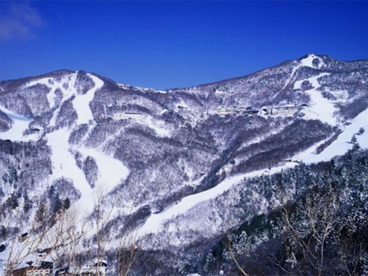 Shiga Swiss Inn Siga Kogen Kültér fotó