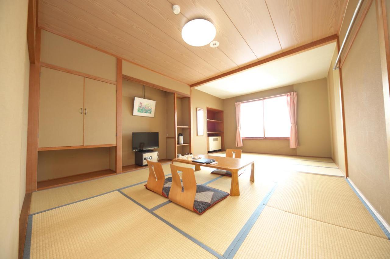 Shiga Swiss Inn Siga Kogen Kültér fotó